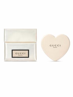 GUCCI Beauty White Heart Shape Mirror with Pouch NEW!
